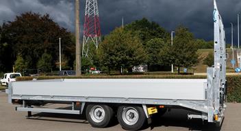 Dieplader wipkar - aanhangwagen met 2 centrale assen