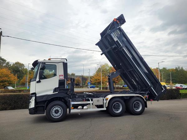 RENAULT C P6x4 480 OFF ROAD 13L E6