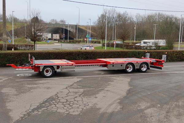 A custom-made trailer for Transport Van Caudenberg-Debrouwer