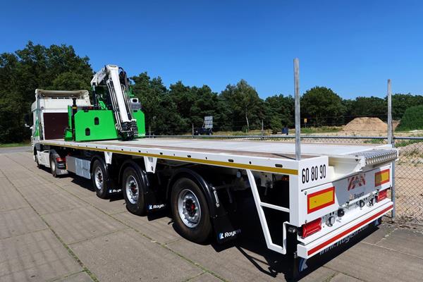 Nieuw materieel op de weg voor Transports Courcelle
